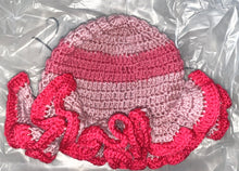 Load image into Gallery viewer, KNITTED HATS
