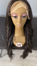 將圖片載入圖庫檢視器 30” BODY WAVE SYNTHETIC HUMAN BLEND LACE FRONT WIG
